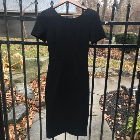 Boden Dresses & Skirts - Boden black short-sleeved scoop-back zippered sheath dress